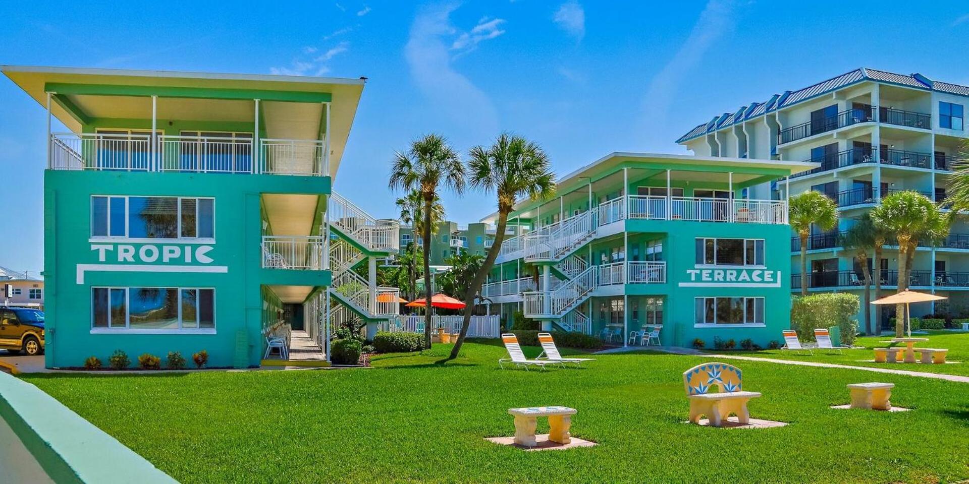 Tropic Terrace Hotel St. Pete Beach Bagian luar foto
